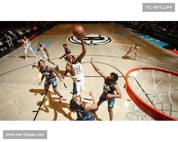 布鲁克林篮网三巨头组合同场竞技展现无限潜力与未来希望